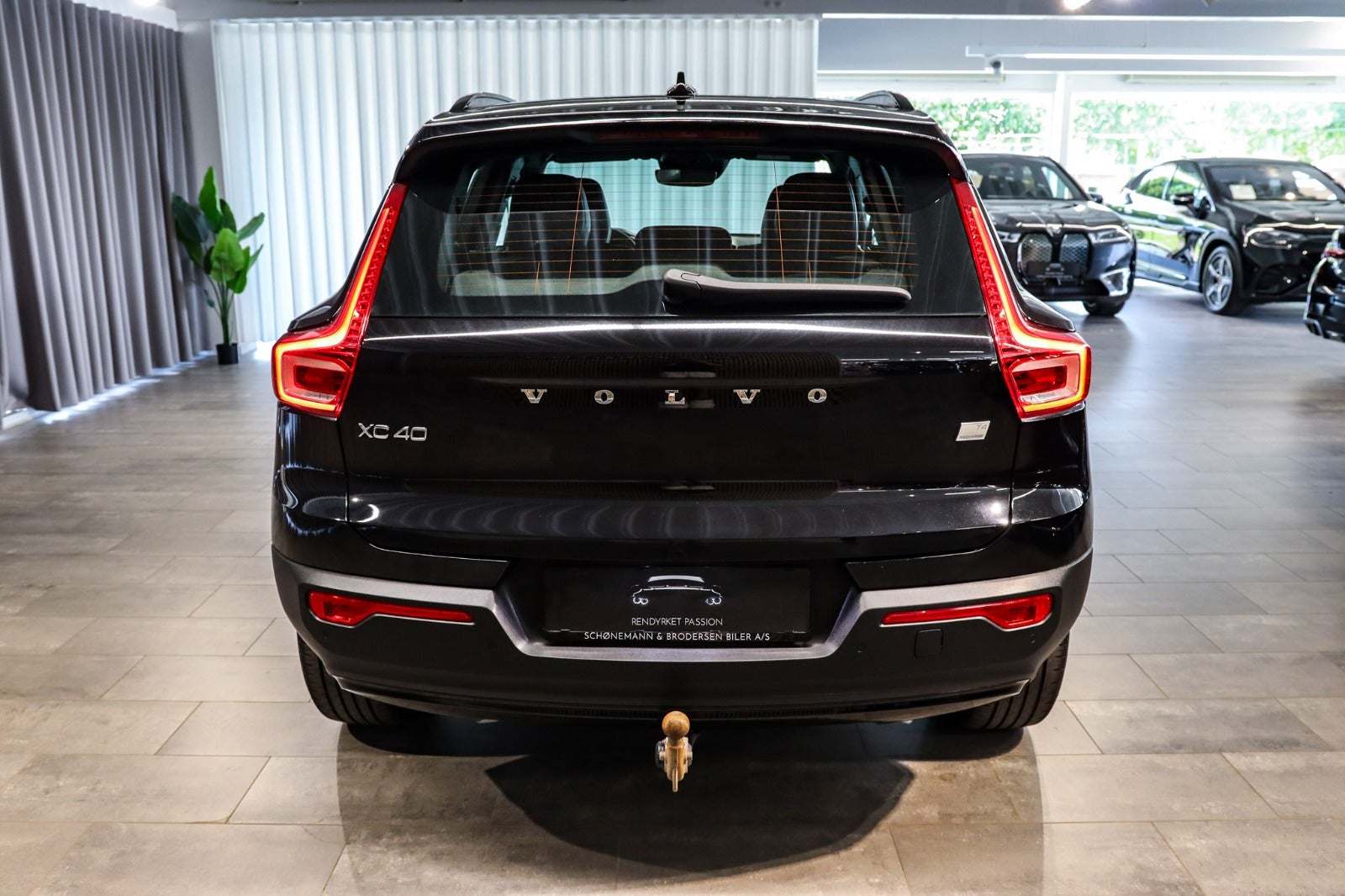 Billede af Volvo XC40 1,5 T4 ReCharge R-Design aut.