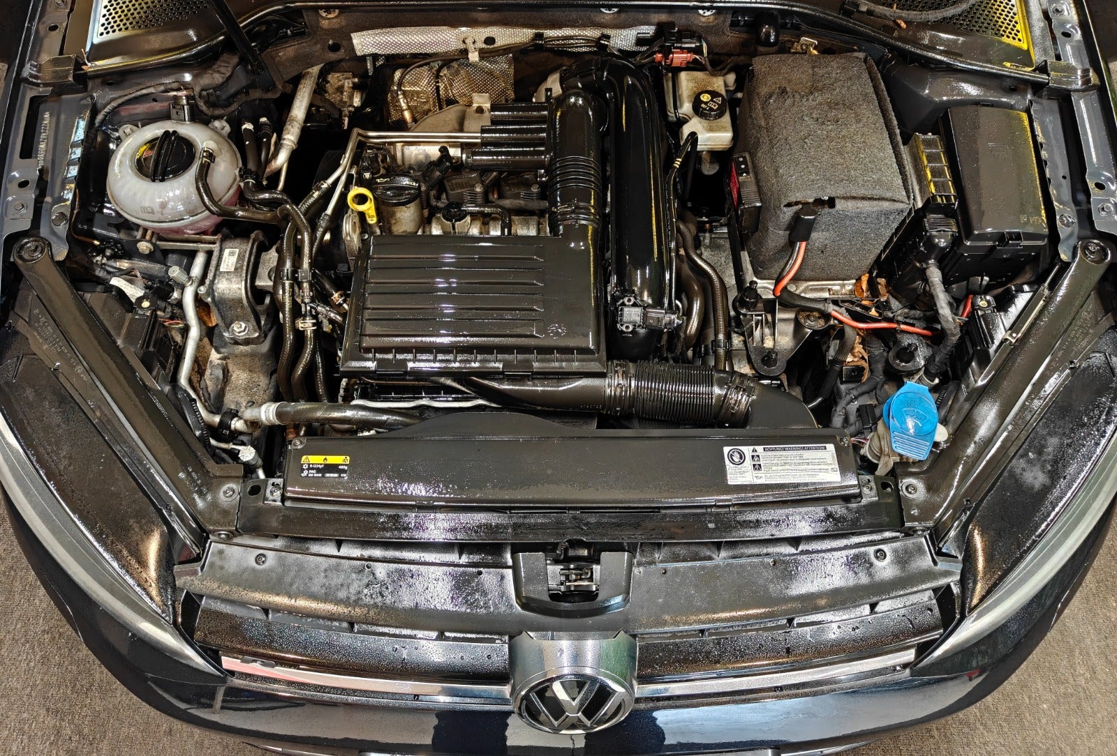 Billede af VW Golf VII 1,4 TSi 150 R-line Variant DSG BMT