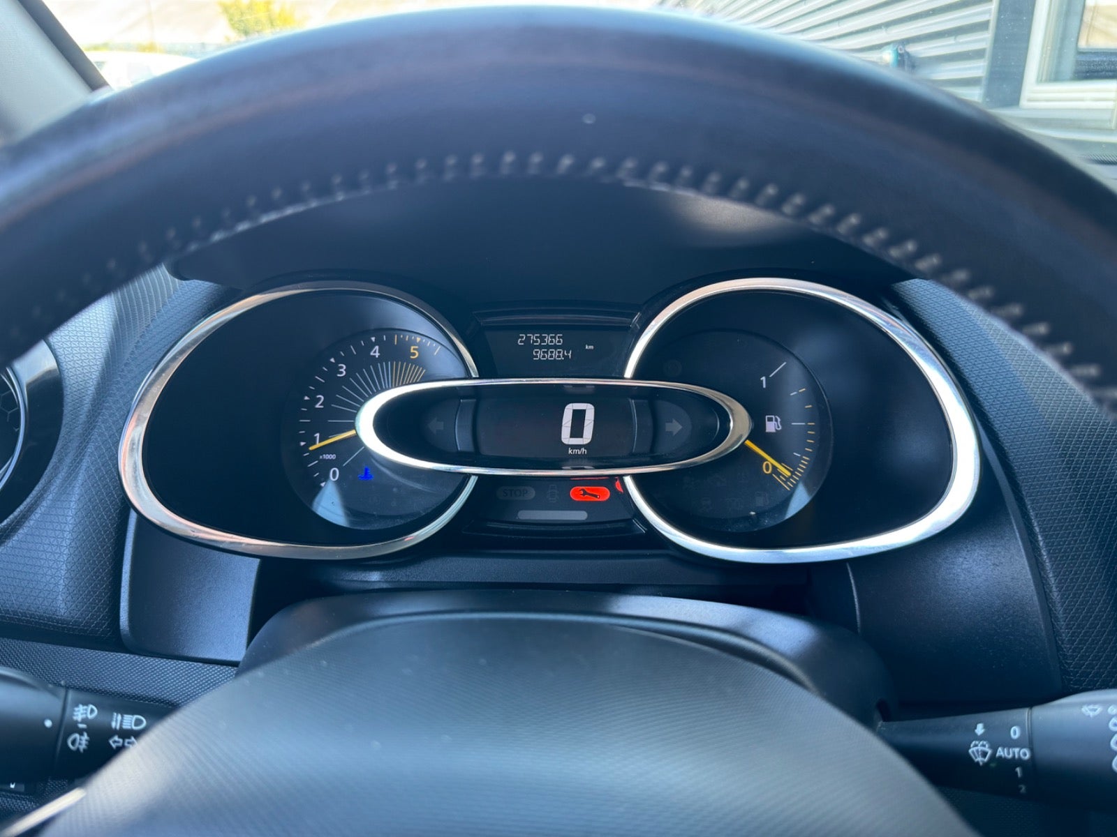 Billede af Renault Clio IV 1,5 dCi 75 Expression Sport Tourer