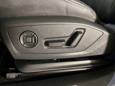 Audi Q4 e-tron S-line quattro