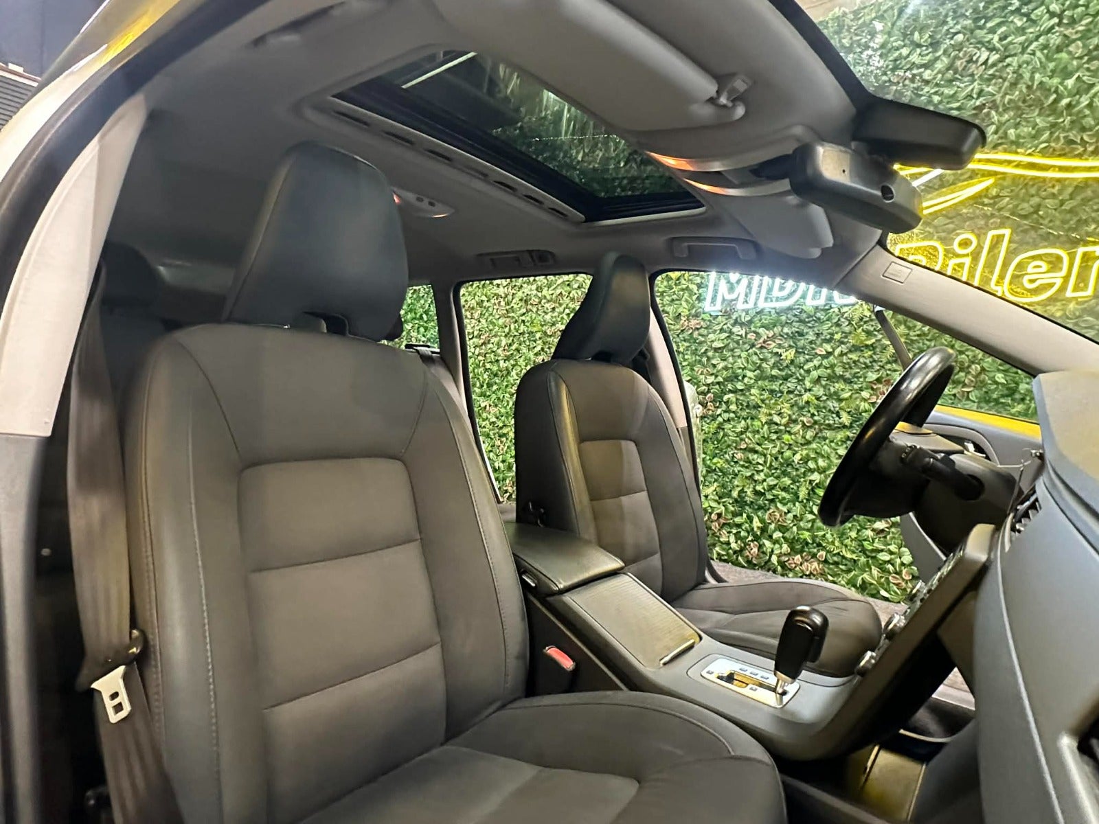 Billede af Volvo V70 2,0 D3 163 Momentum aut.