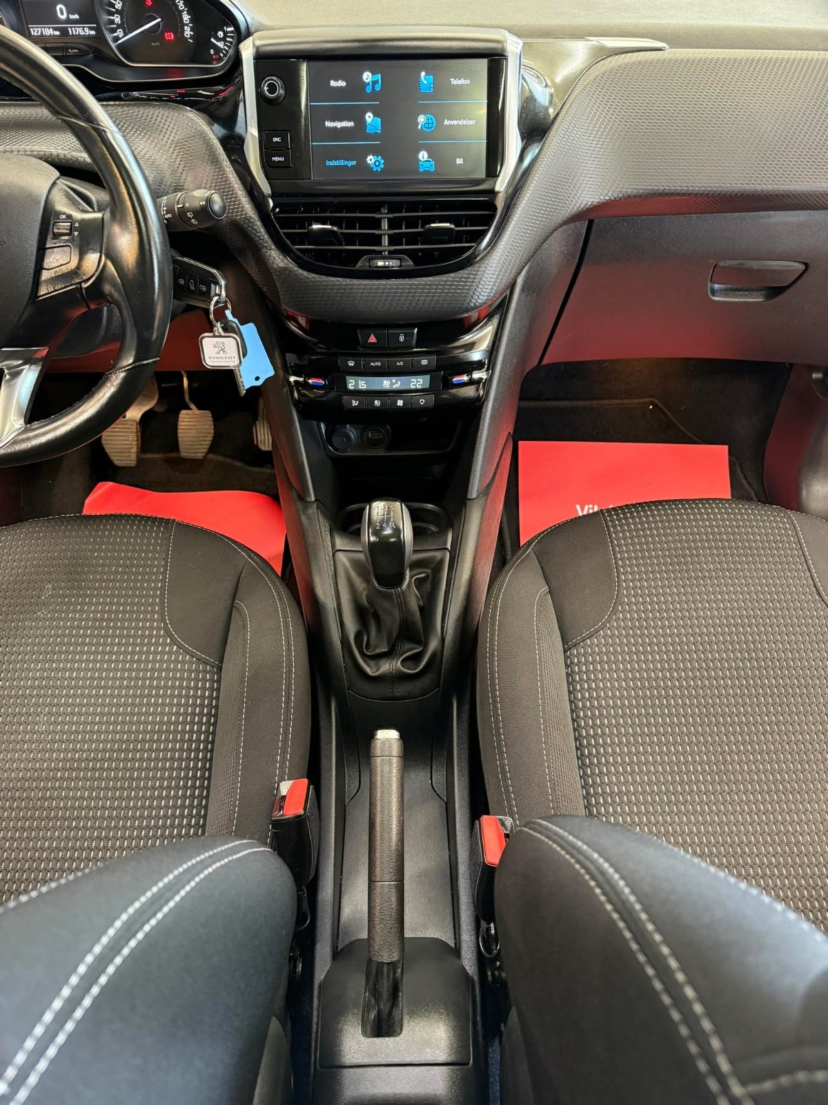 Billede af Peugeot 208 1,5 BlueHDi 100 Prestige Sky