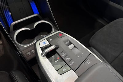 BMW iX2 xDrive30 M-Sport