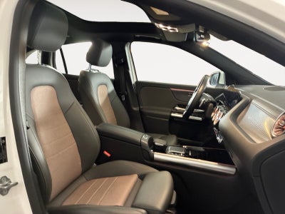 Mercedes EQA250 Electric Art