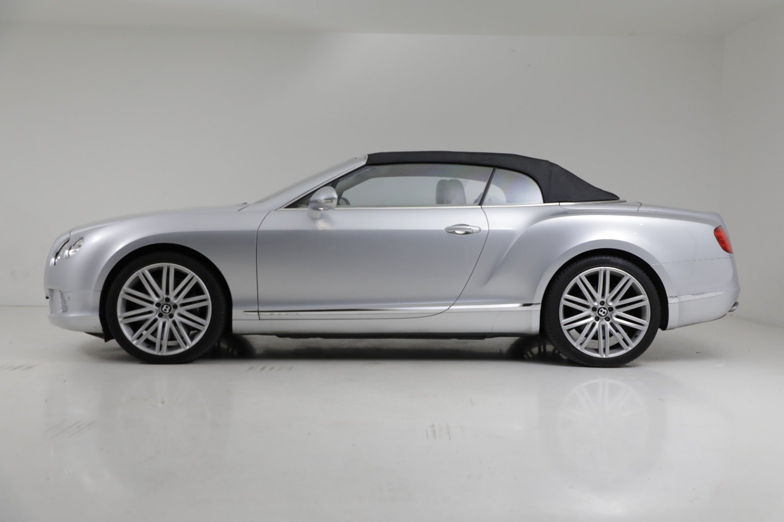Bentley Continental GTC 6,0 W12 aut.