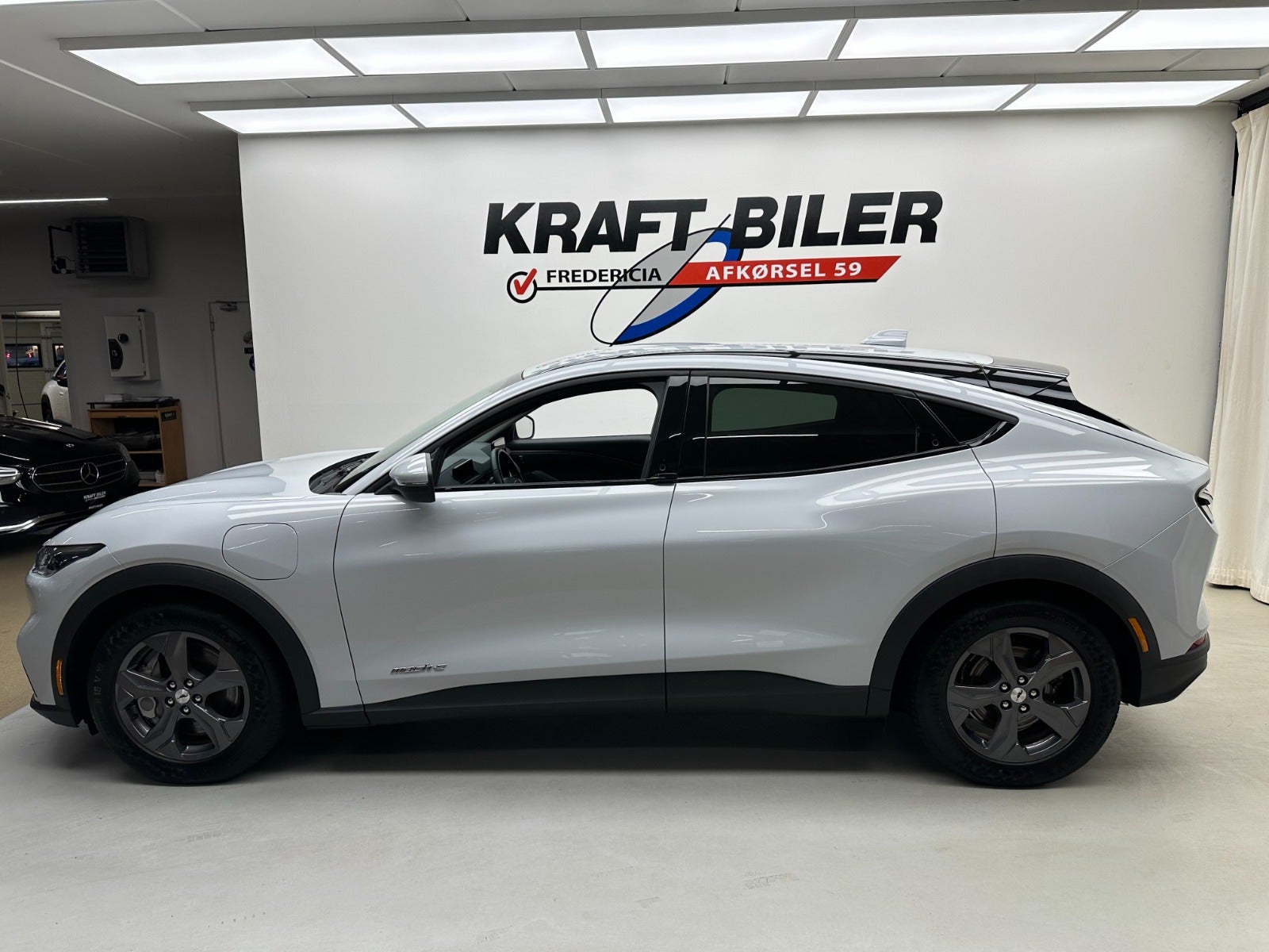 Billede af Ford Mustang Mach-E 75 Standard Range