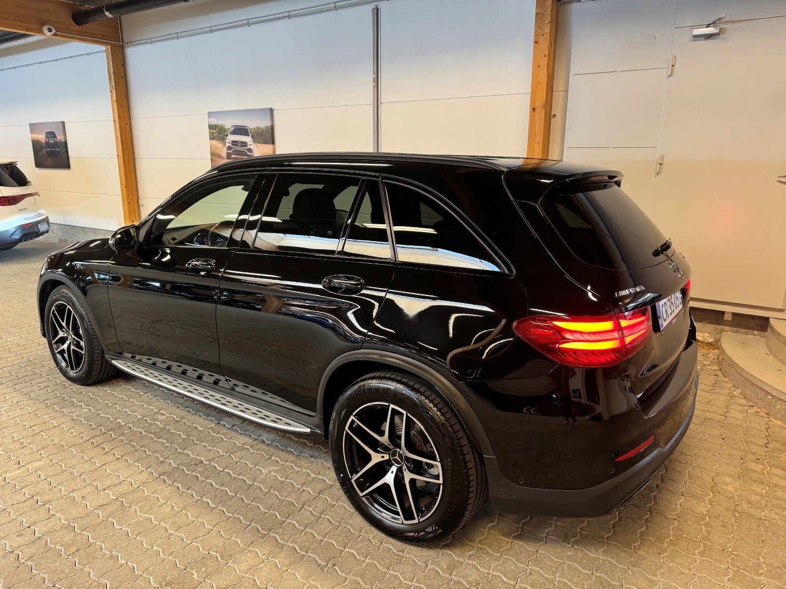 Mercedes-AMG GLC 43 (2/6)