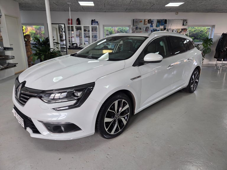 Renault Megane IV TCe 140 Bose Edition Sport Tourer EDC