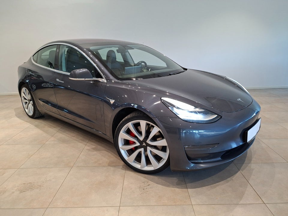 Tesla Model 3, Billede 5