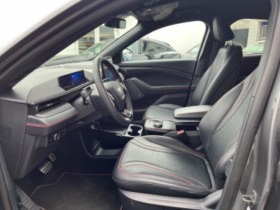 Ford Mustang Mach-E 75 Premium Standard Range AWD Van