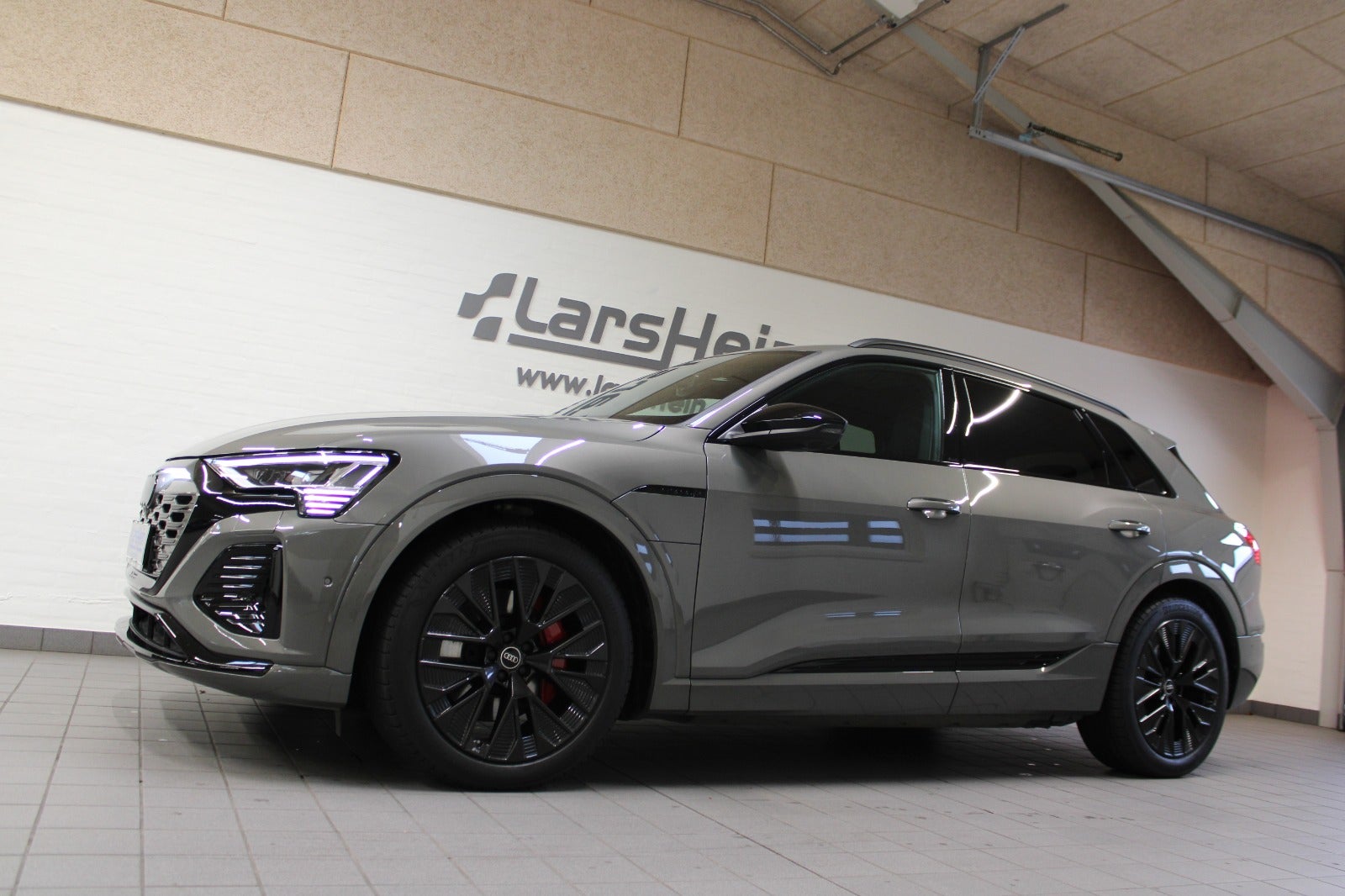 Audi Q8 e-tron S-line Black Style quattro