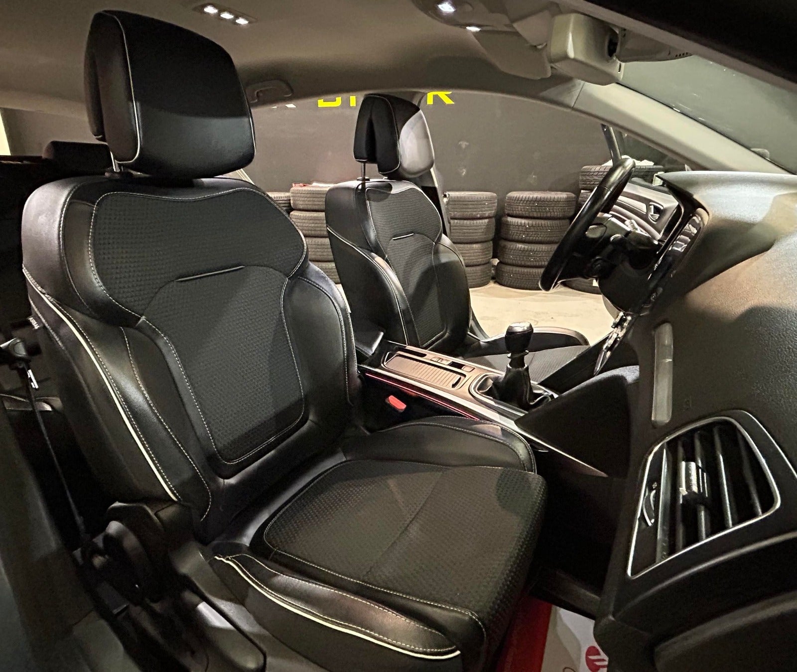 Billede af Renault Megane IV 1,2 TCe 130 Bose Edition Sport Tourer