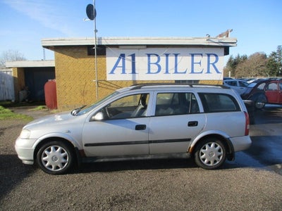 Opel Astra 1,6 16V Champion stc. Benzin modelår 1998 km 300000 træk ABS airbag,  bemærk bilens pris 