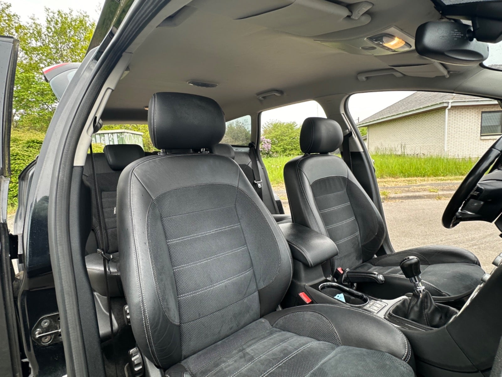 Billede af Ford Mondeo 2,5 20V Turbo Titanium stc.