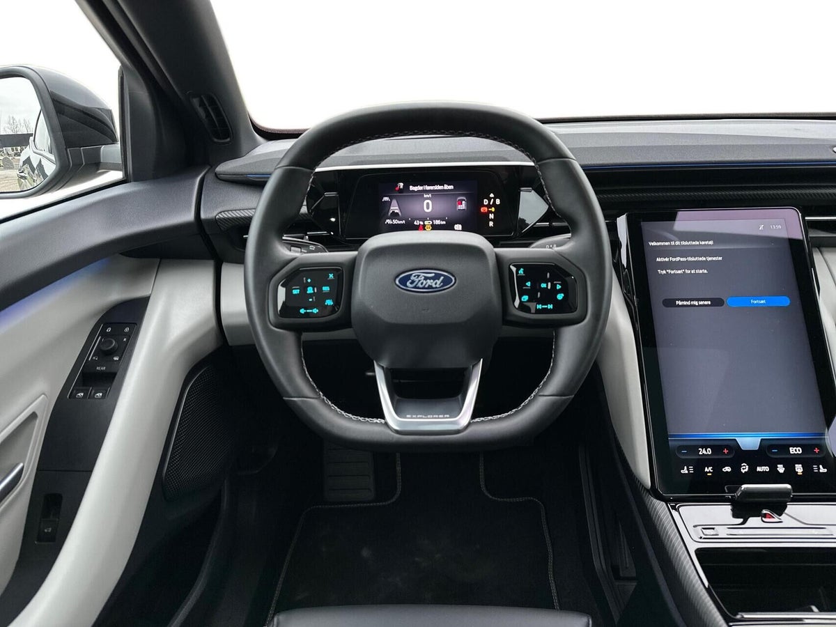 Ford Explorer Premium Extended Range AWD billede 9