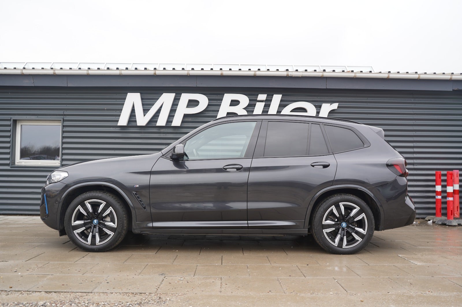 Billede af BMW iX3  Charged M-Sport
