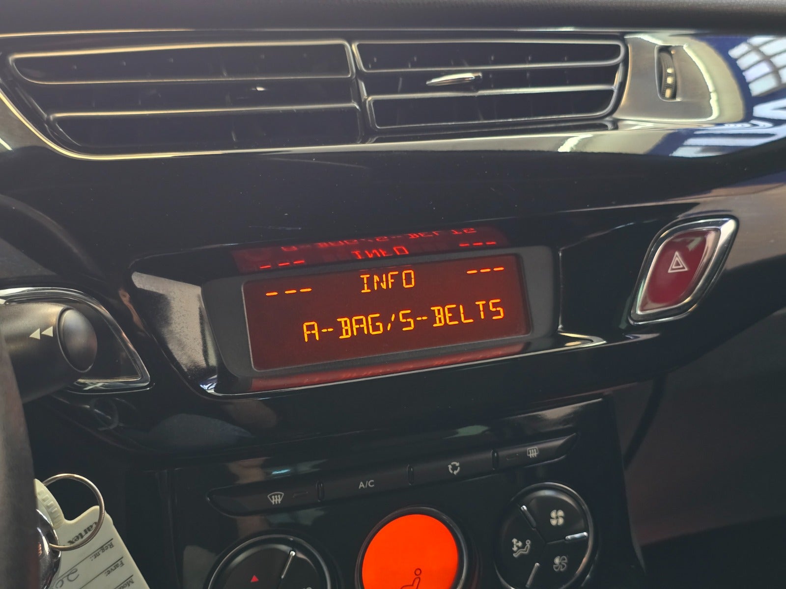 Billede af Citroën DS3 1,6 e-HDi 90 Style