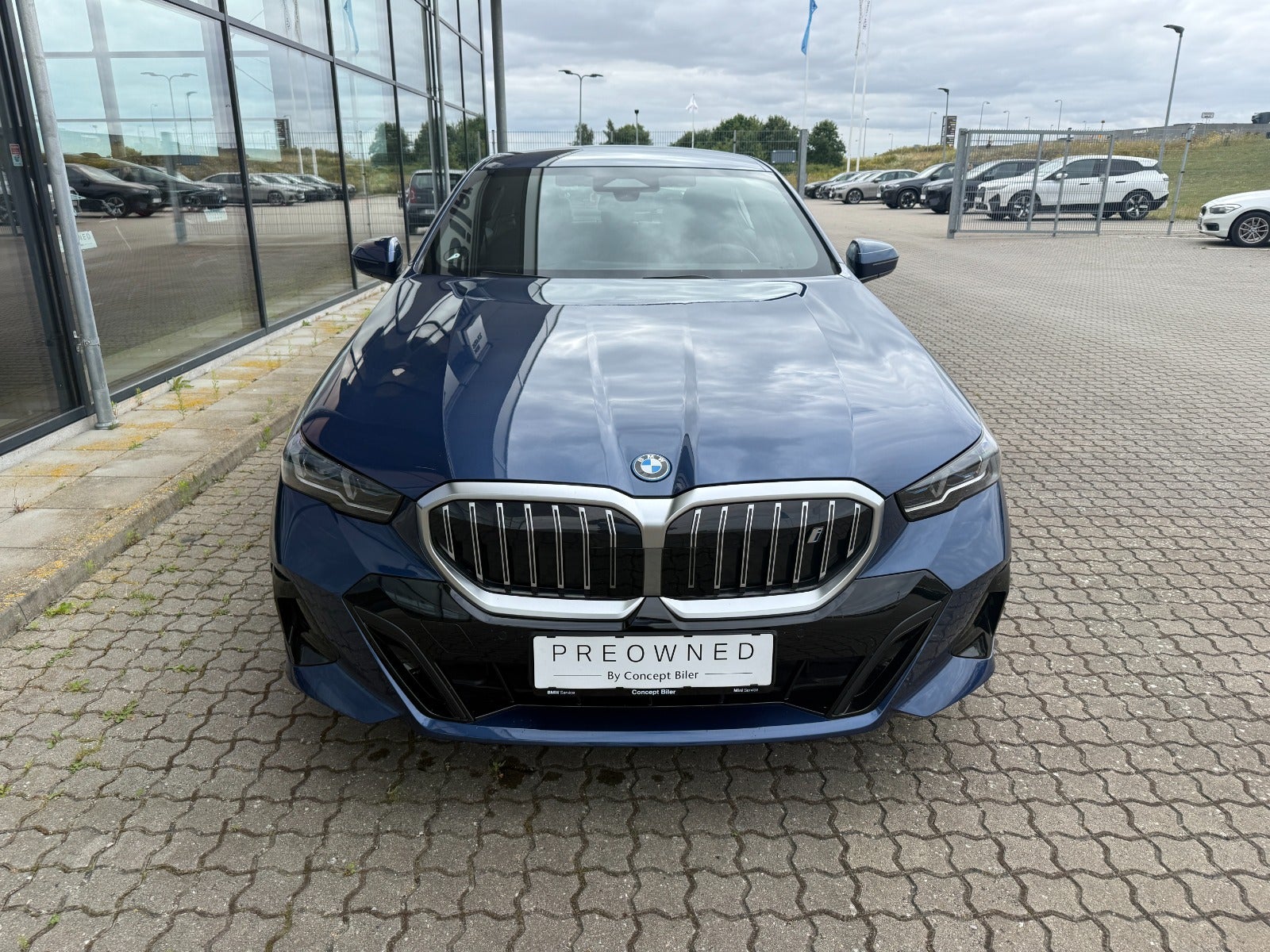 BMW i5 eDrive40 M-Sport 4d - 2