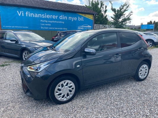 Toyota Aygo VVT-i x-pression Benzin drivmiddel 81000 Km. 2019 Modelår
