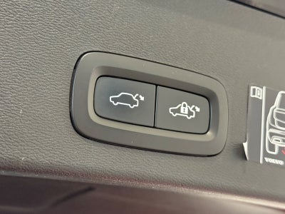 Volvo XC40 P6 ReCharge Pro