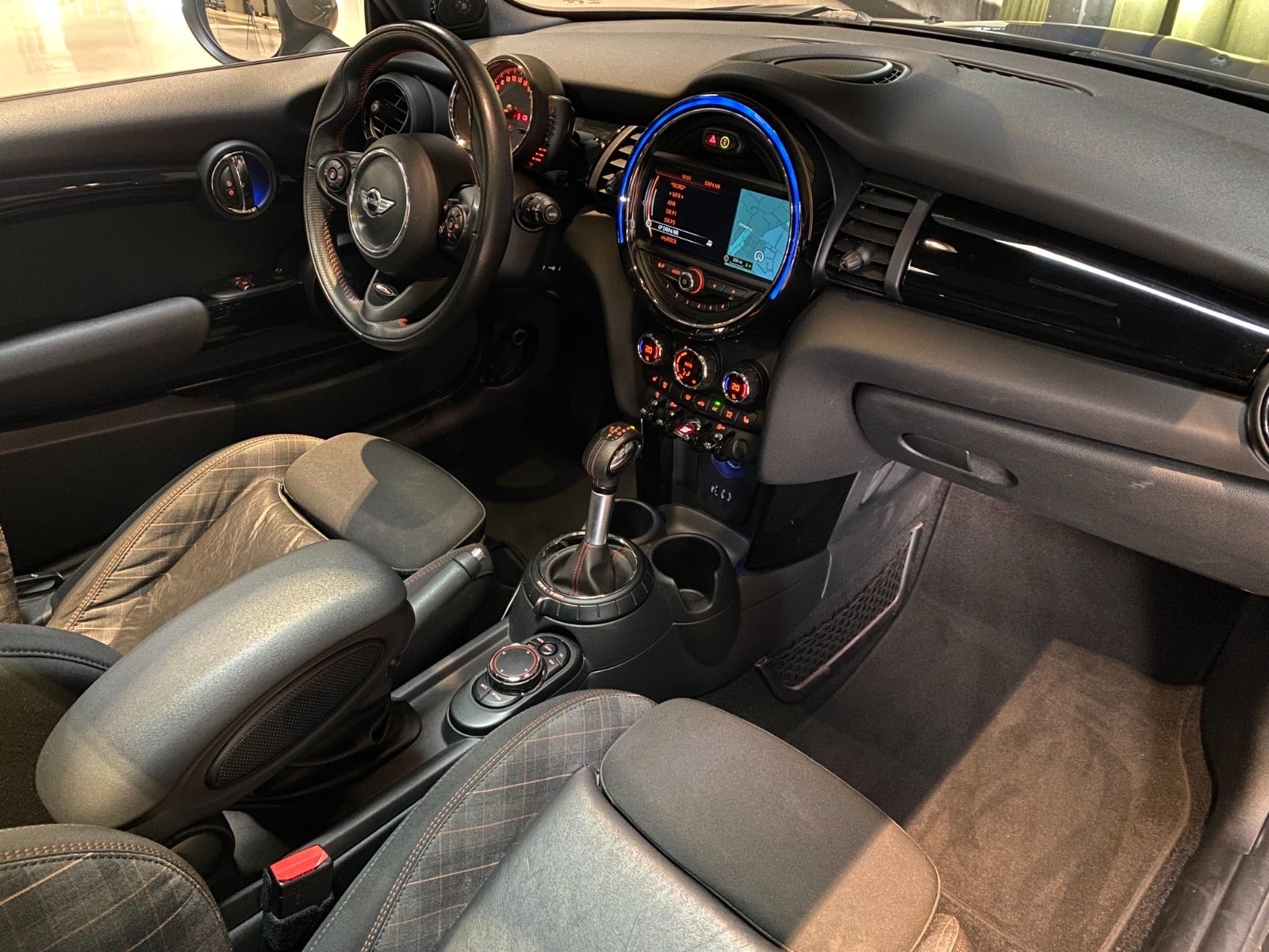 Billede af MINI Cooper SD 2,0 aut.