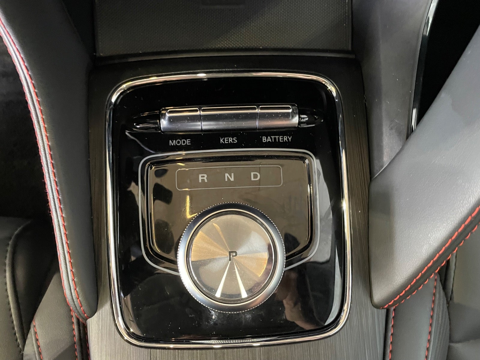 MG ZS Luxury