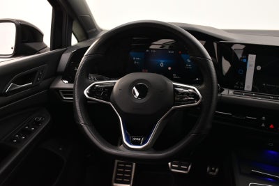 VW Golf VIII GTE DSG