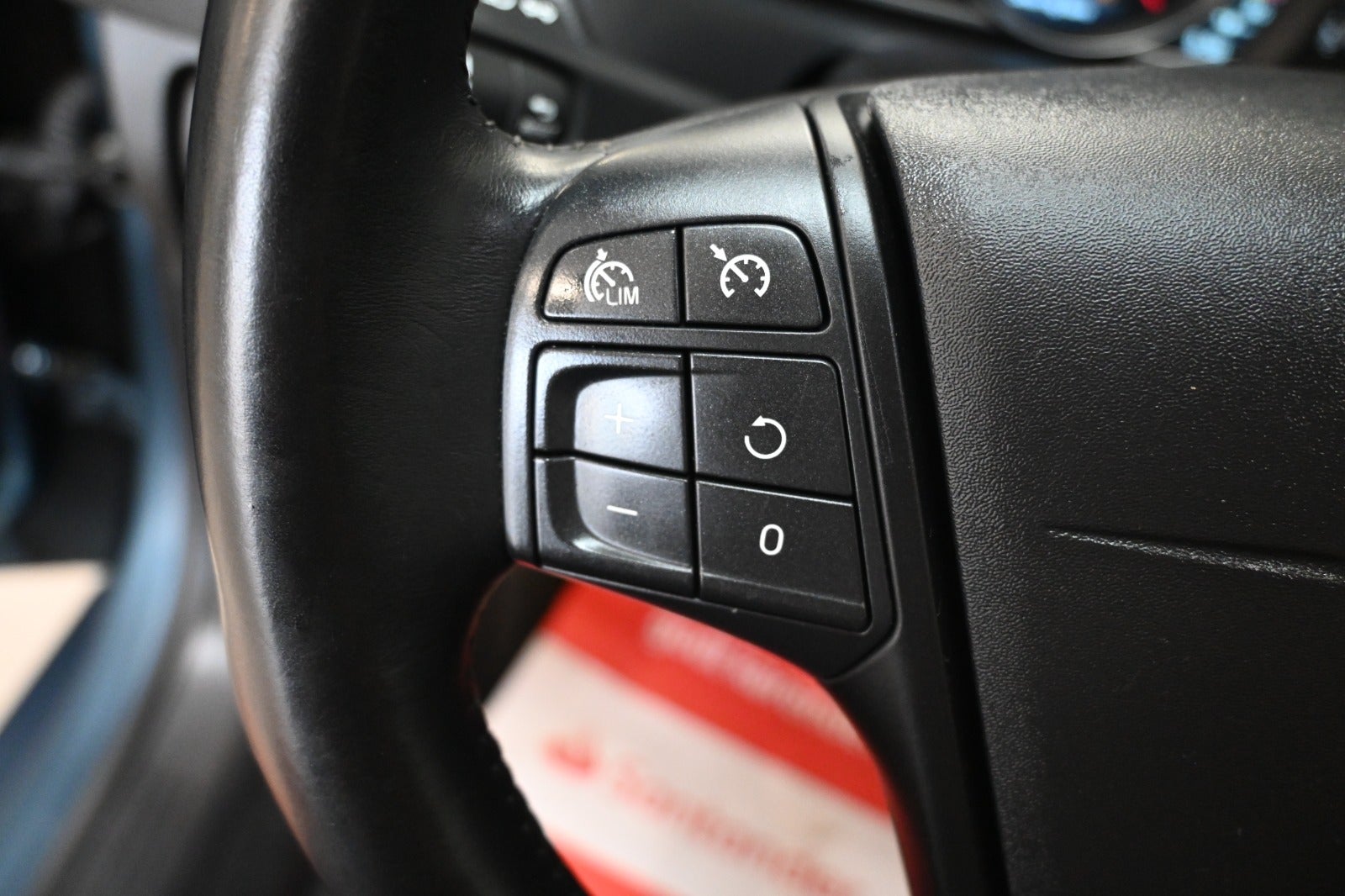 Volvo V40 D3 150 Kinetic aut.
