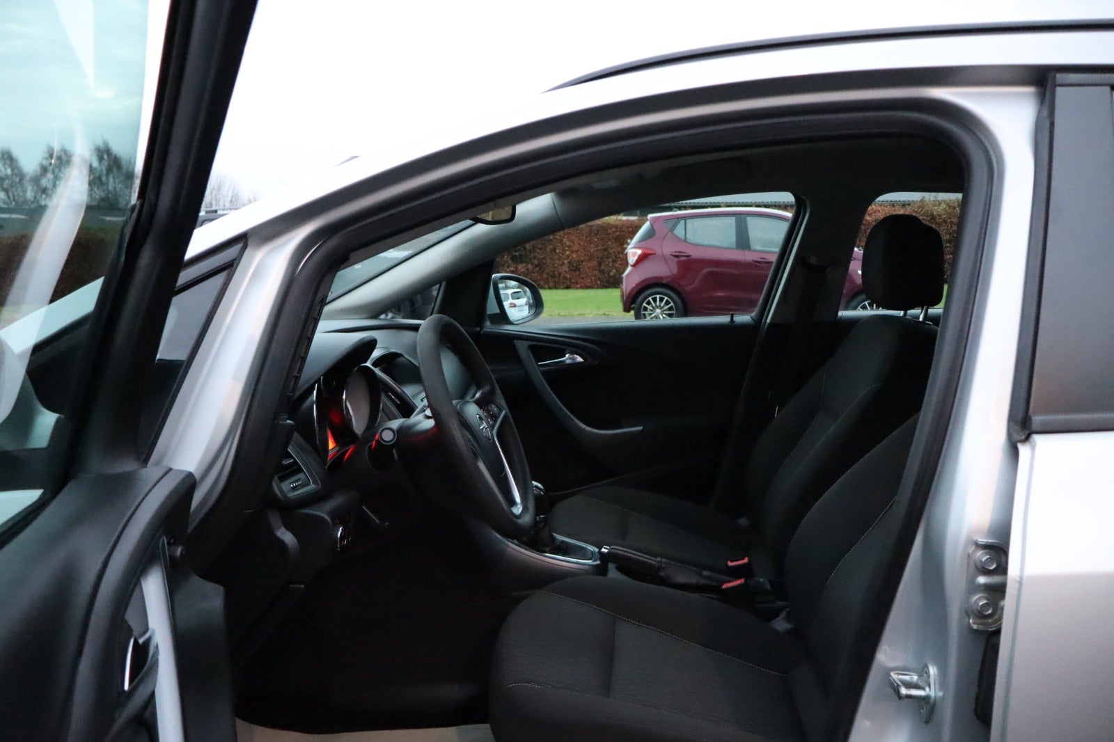 Billede af Opel Astra 1,7 CDTi 130 Sport Sports Tourer eco