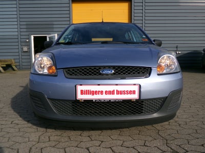 Ford Fiesta 1,3 Ambiente Benzin modelår 2006 km 192000 nysynet ABS airbag centrallås servostyring, N