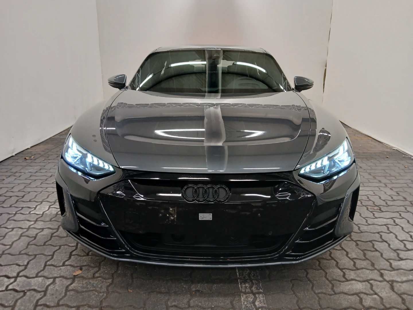 Audi e-tron GT quattro