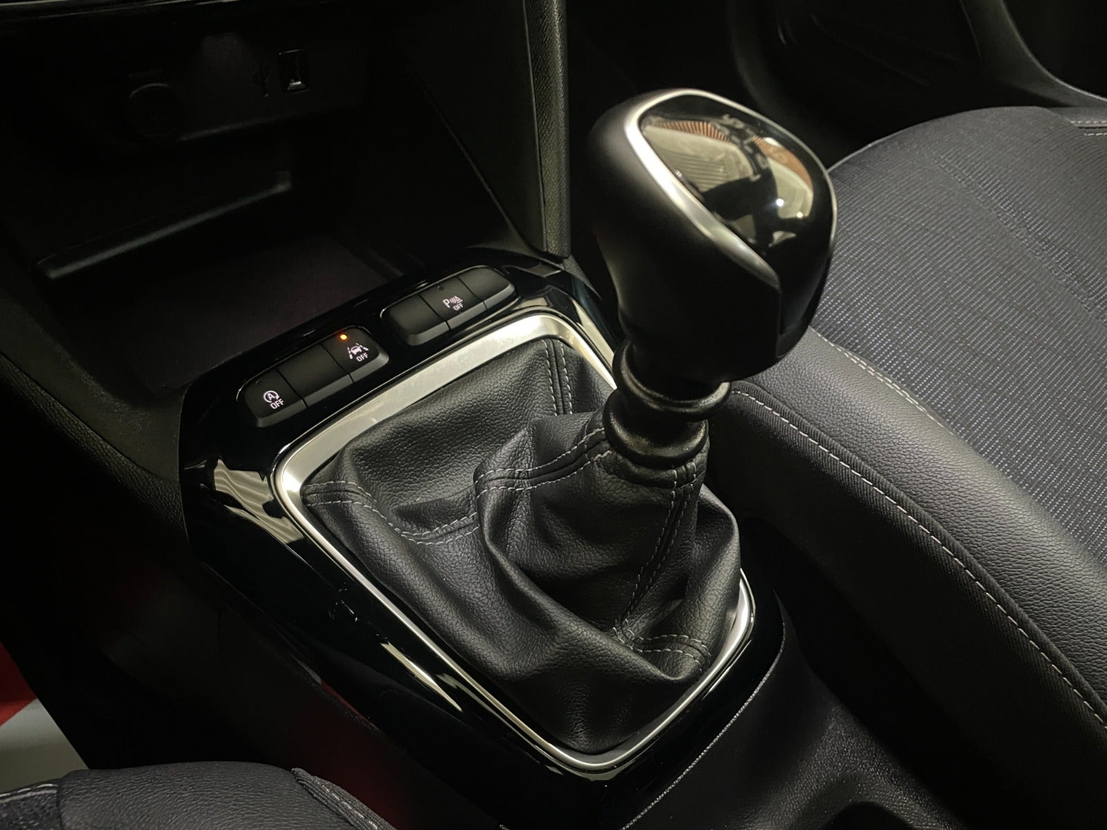 Billede af Opel Corsa 1,2 T 100 Sport