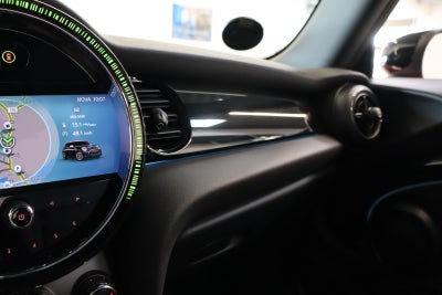 MINI Cooper SE Classic Trim