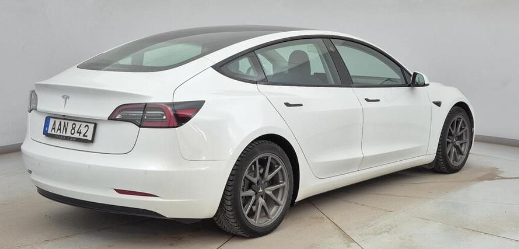 Tesla Model 3 Standard Range+ RWD billede 2