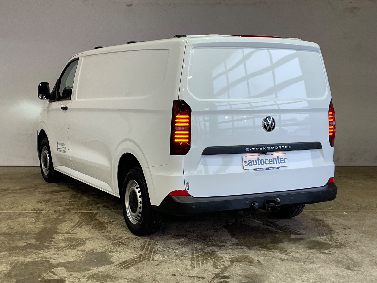 VW e-Transporter Comfort Kassevogn LWB