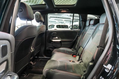 Mercedes EQB250+