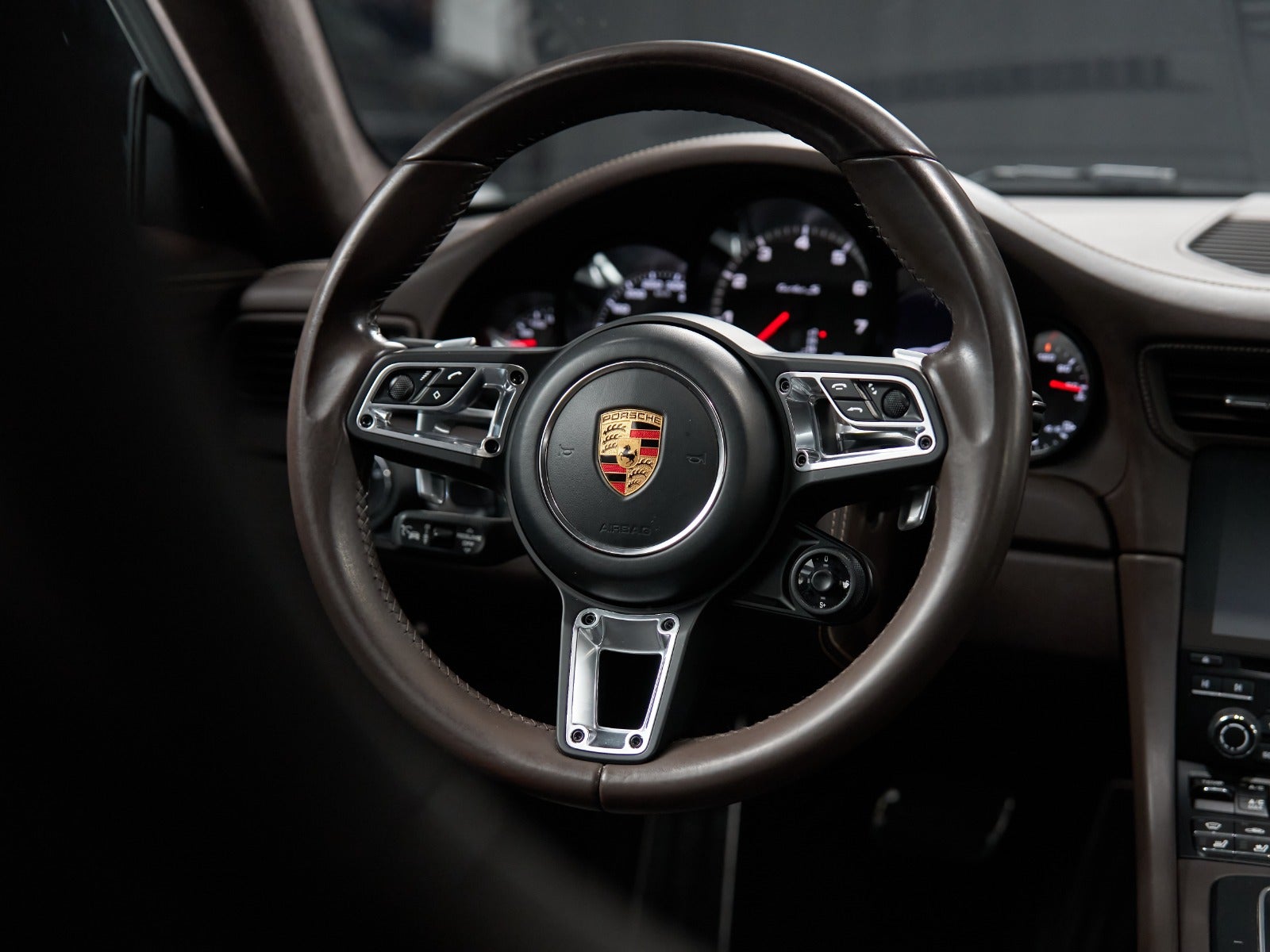 Gallery image 12 of 18