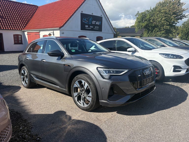 Audi e-tron S-line Prestige quattro