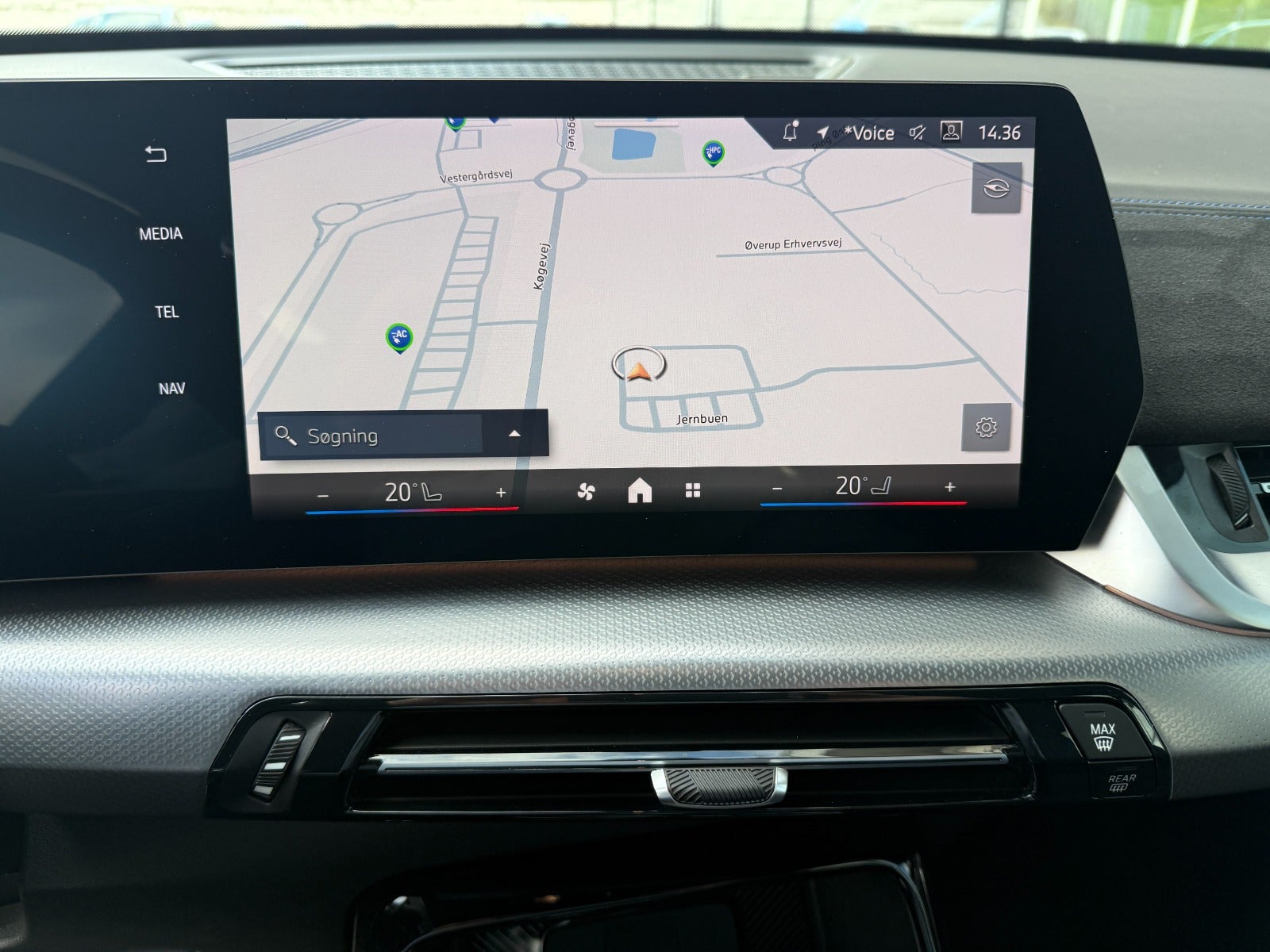 BMW iX1 eDrive20 M-Sport Premium 5d - 13