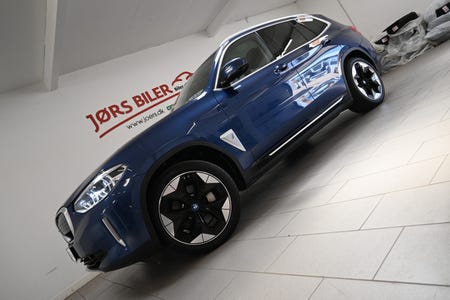 BMW iX3 Charged Plus