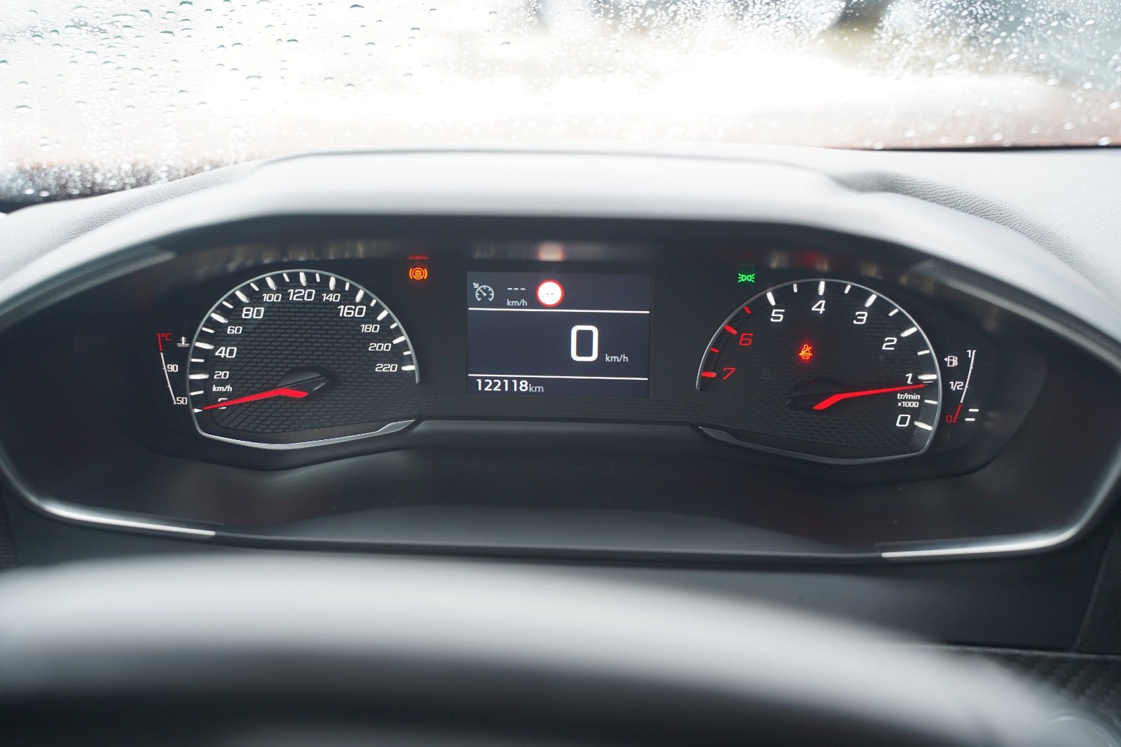 Billede af Peugeot 2008 1,5 BlueHDi 100 Active