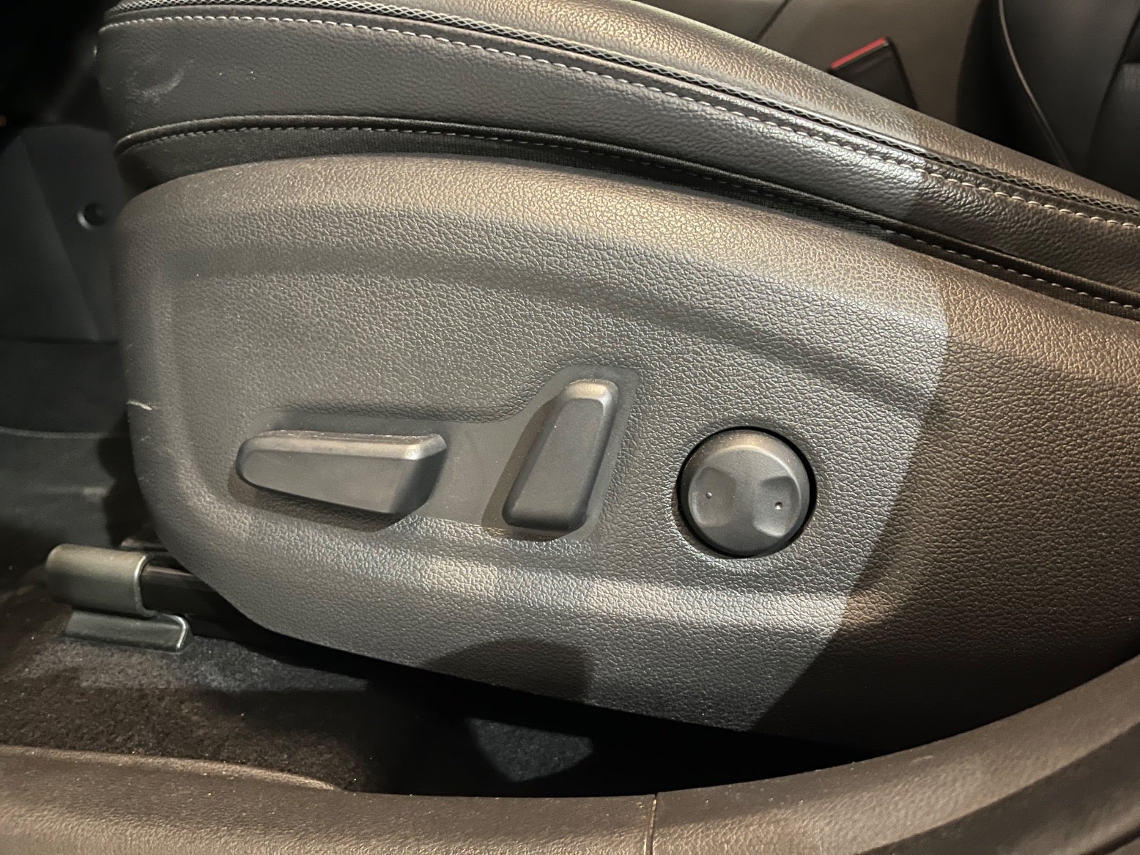 Hyundai Kona EV Premium