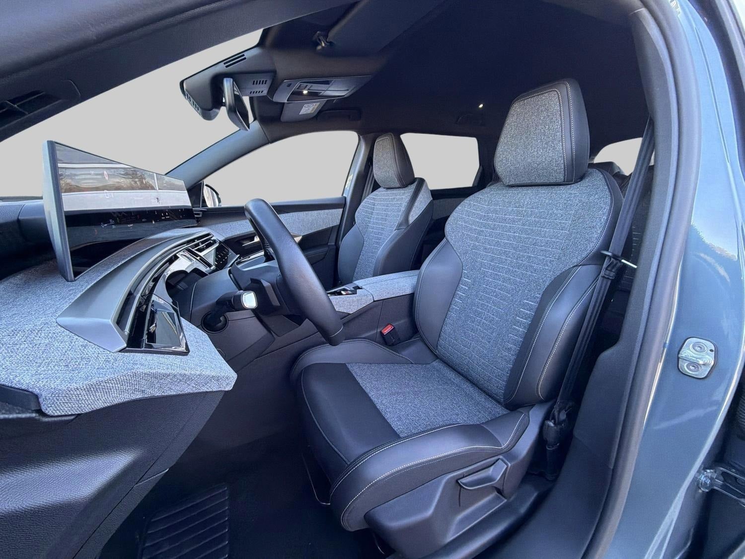 Billede af Peugeot e-5008 77 Allure Pack 7prs