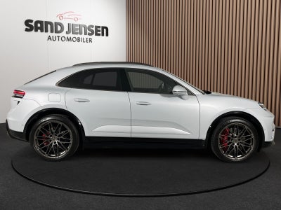 Porsche Macan Turbo 