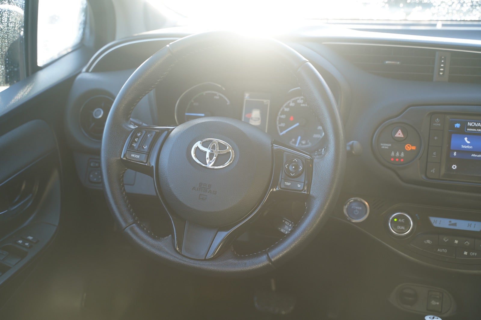 Billede af Toyota Yaris 1,5 Hybrid H3 Limited e-CVT