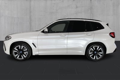 BMW iX3 Charged M-Sport - 1