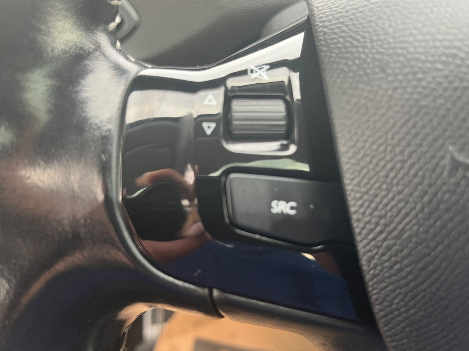 Billede af Peugeot 308 1,6 BlueHDi 120 Allure Sky SW