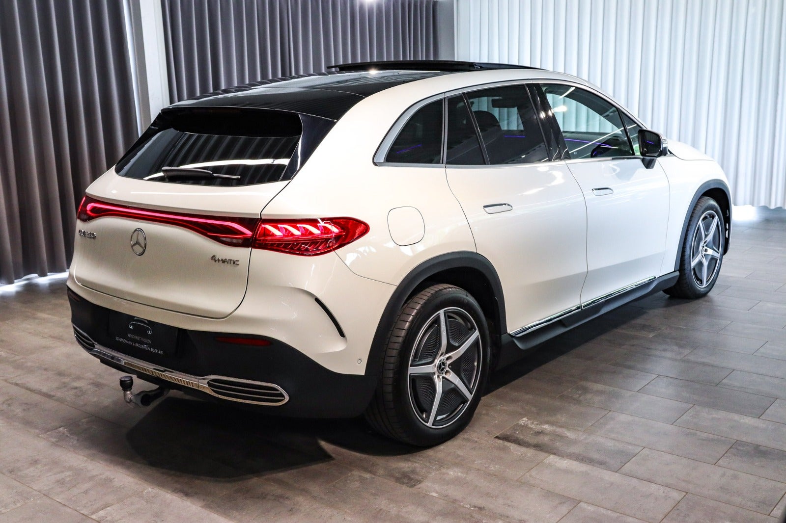 Billede af Mercedes EQE350 SUV  AMG Premium 4Matic