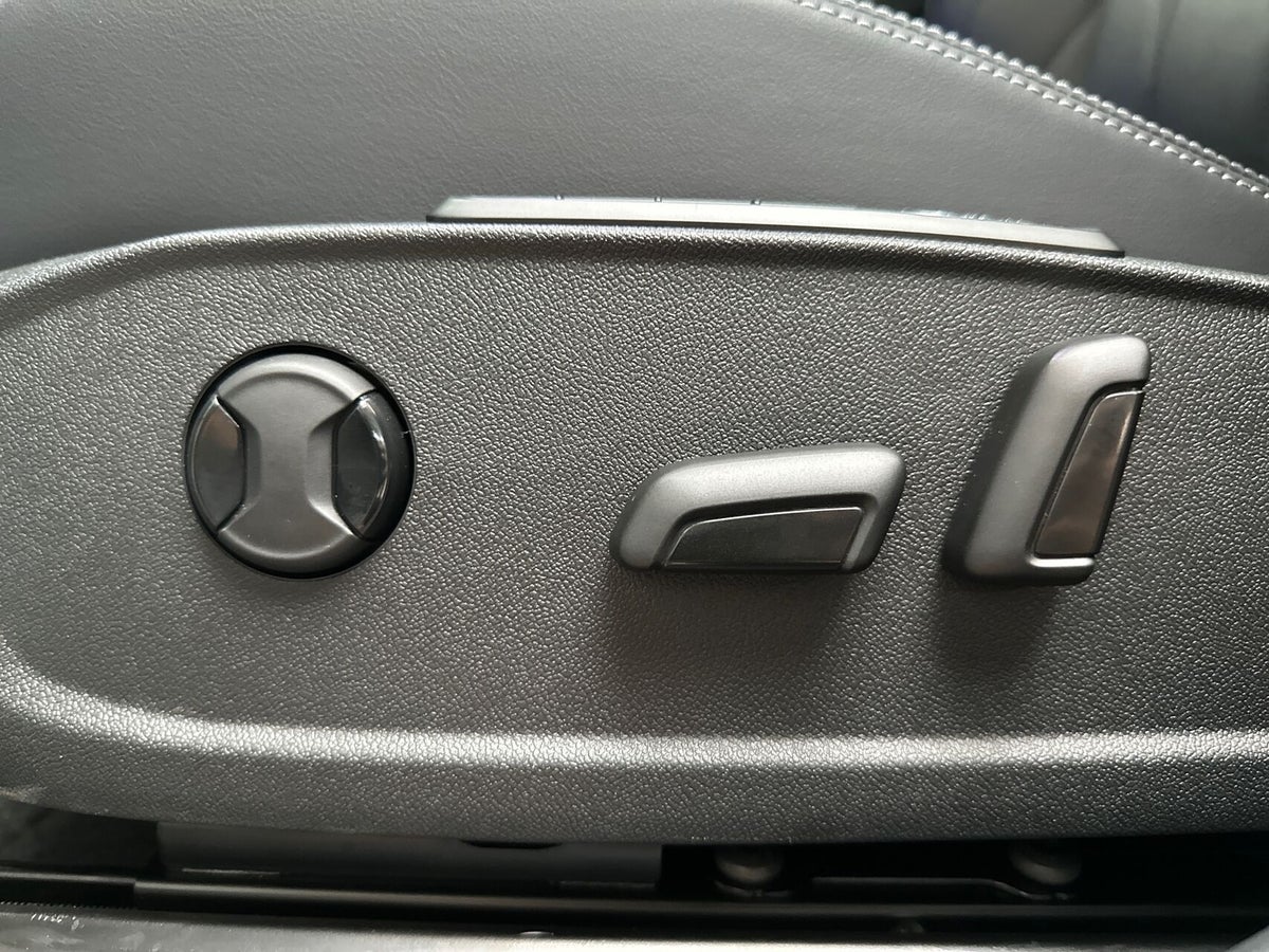 Ford Explorer Premium Extended Range billede 19