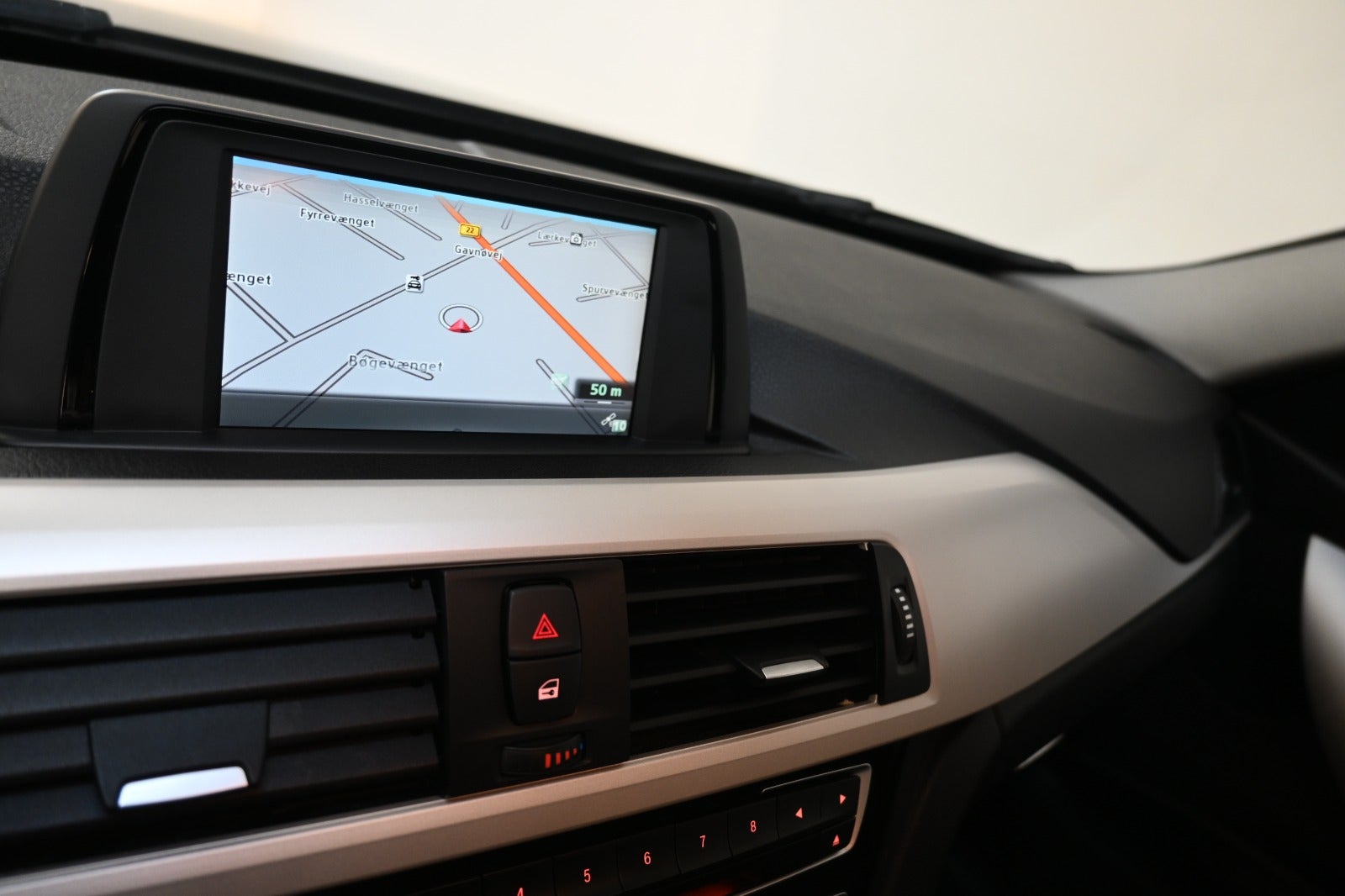 BMW 318i Touring aut.